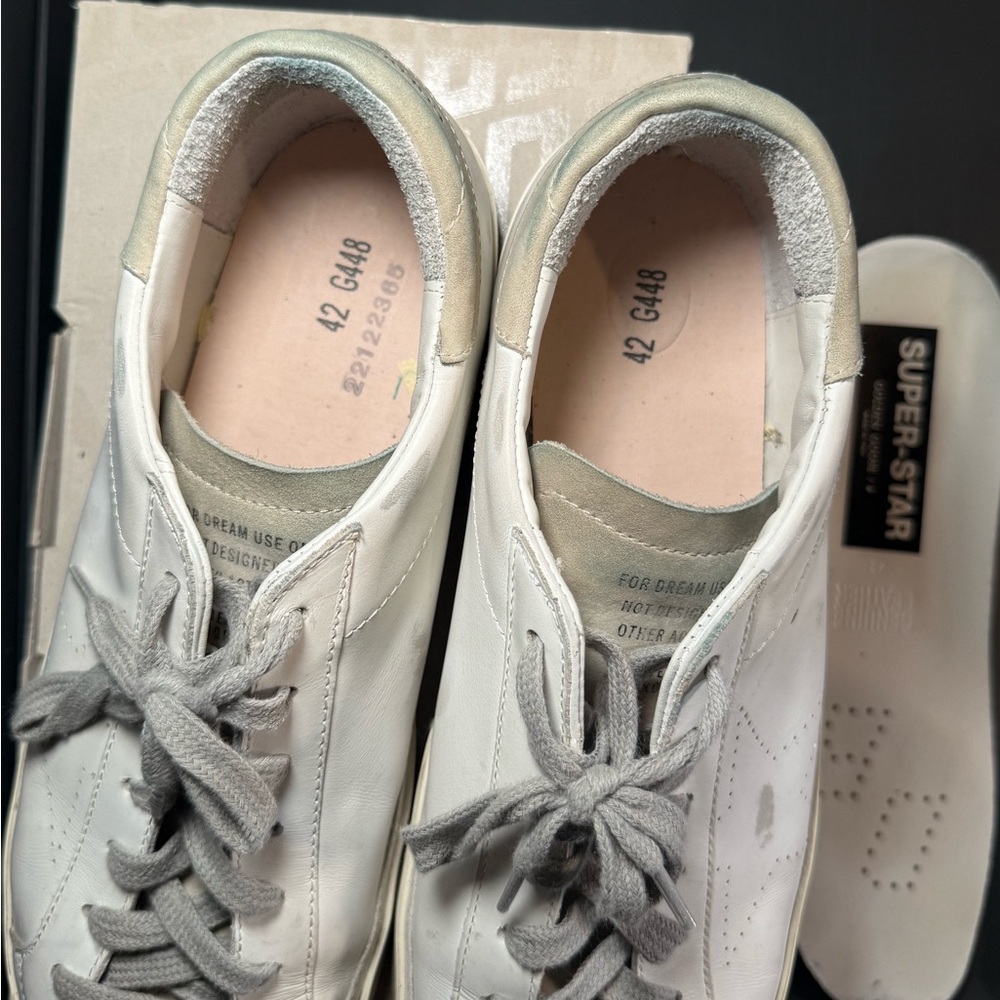 Golden Goose Men's Super-Star with perforated star and ice-gray heel tab - Picture 7 of 16